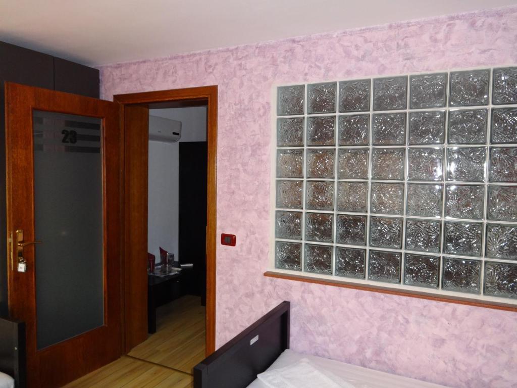 Villa Zorba Bucarest Habitación foto